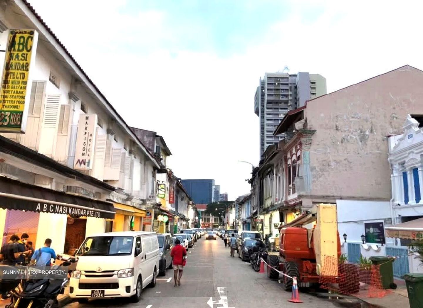 Desker Road Conservation Area (D8), Retail #563414351